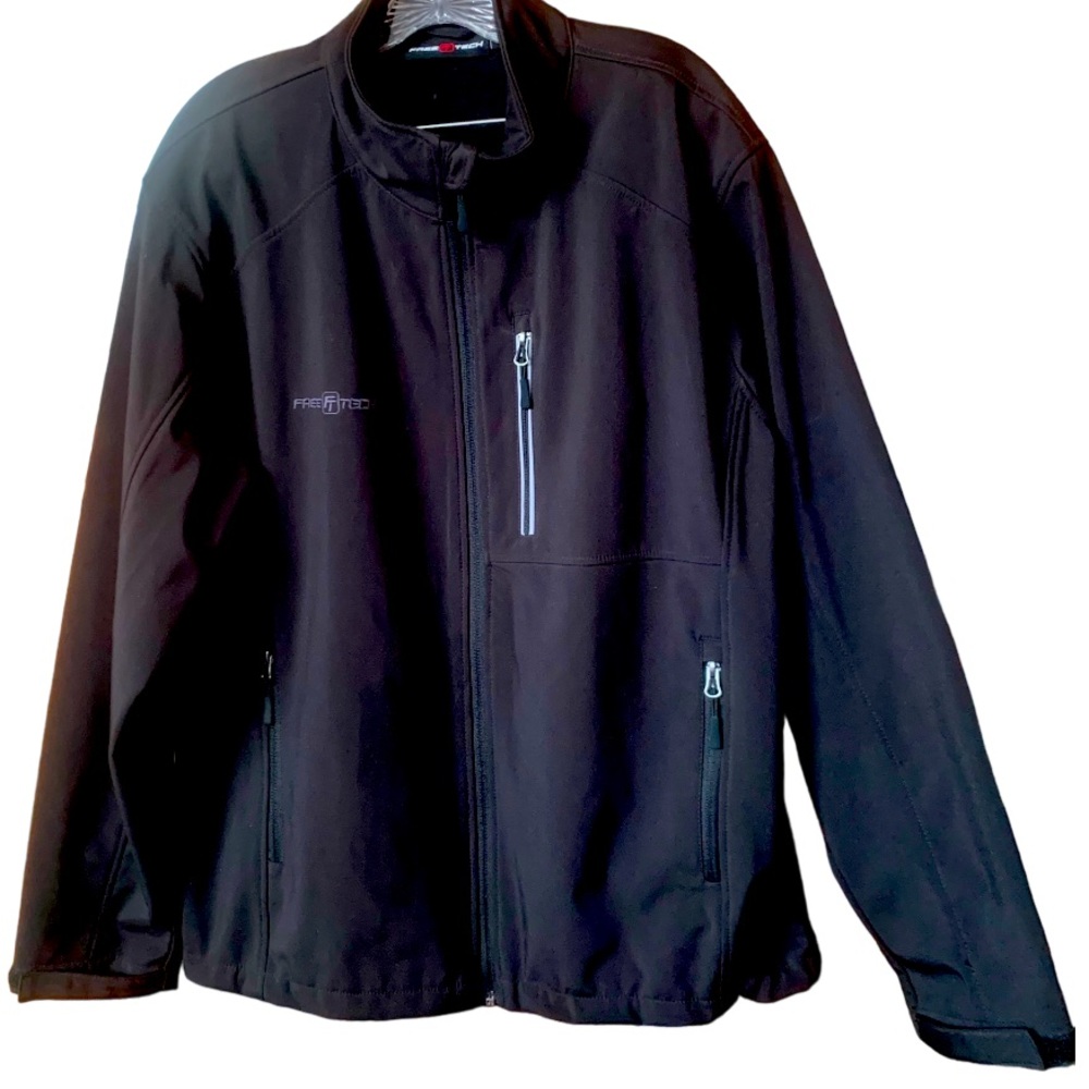 FREE TECH Black Zip Jacket - Size Large/42-44